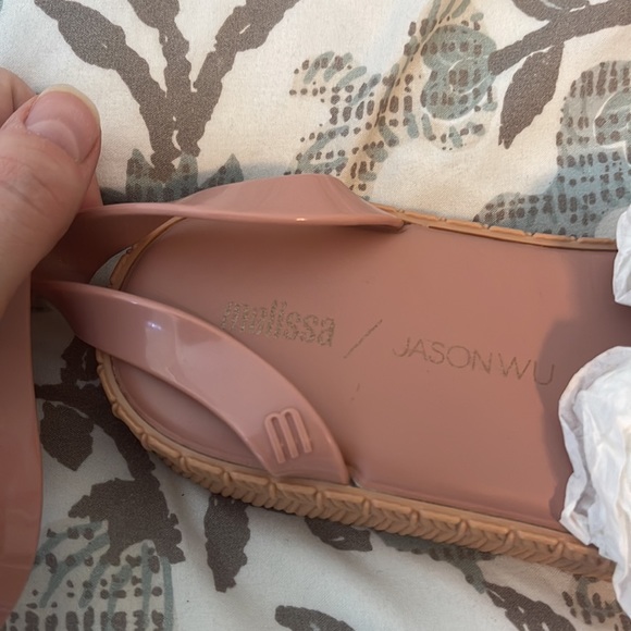 Pink shoes - Picture 3 of 3